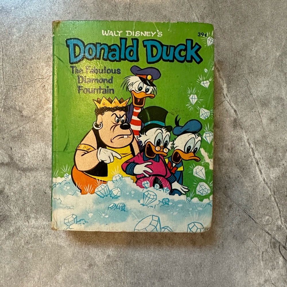 Vintage Donald Duck mini book